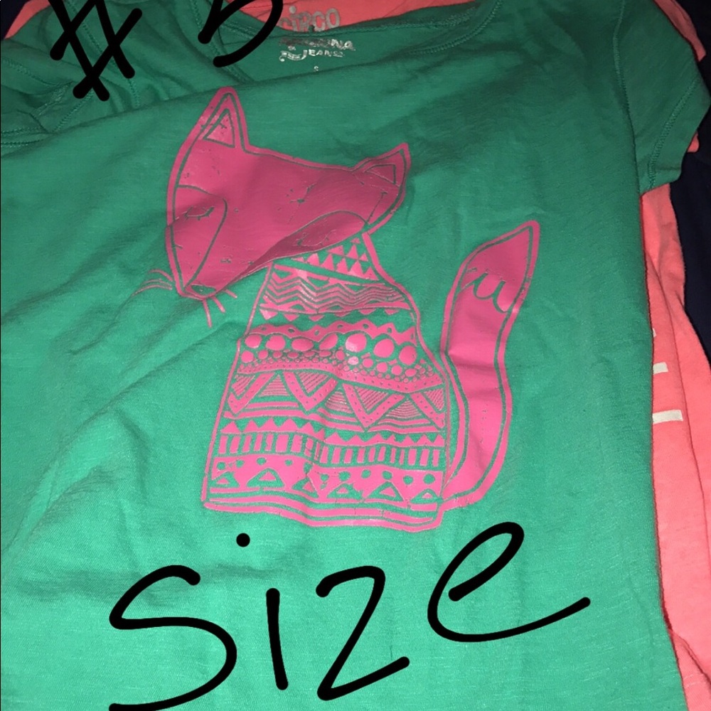 Cute girls shirt size 7/8