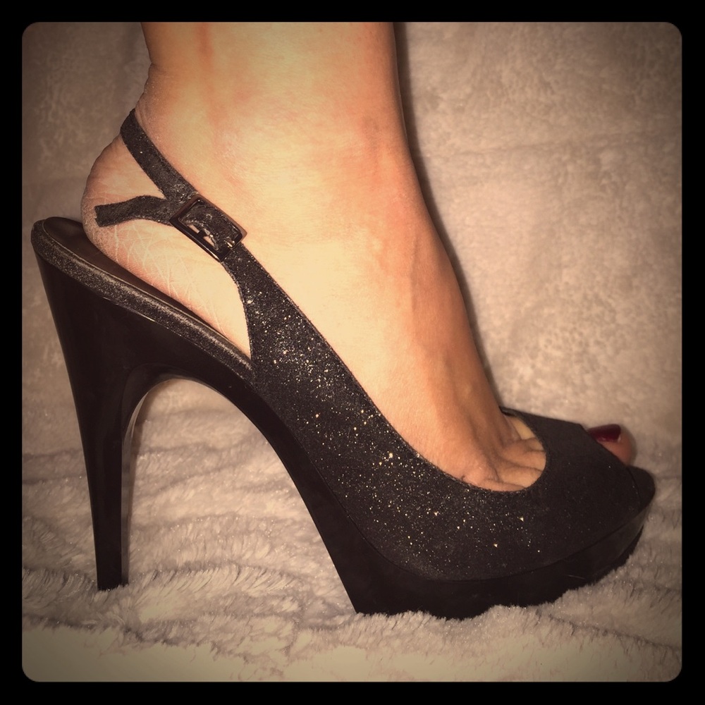 🎉Christmas Party Pumps! Glittery Black Heels