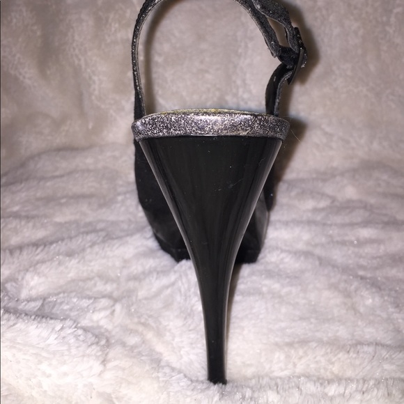 🎉Christmas Party Pumps! Glittery Black Heels - Picture 3 of 4