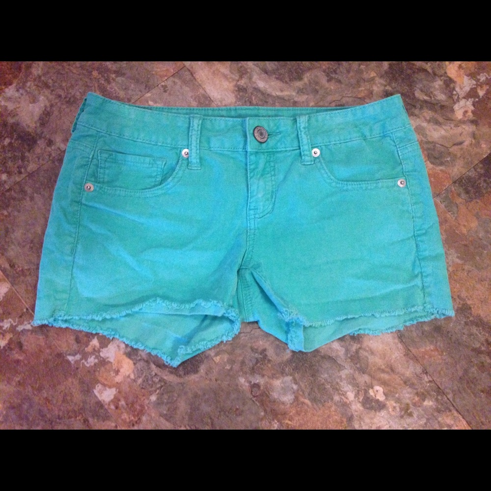 Size 4 American Eagle shorts