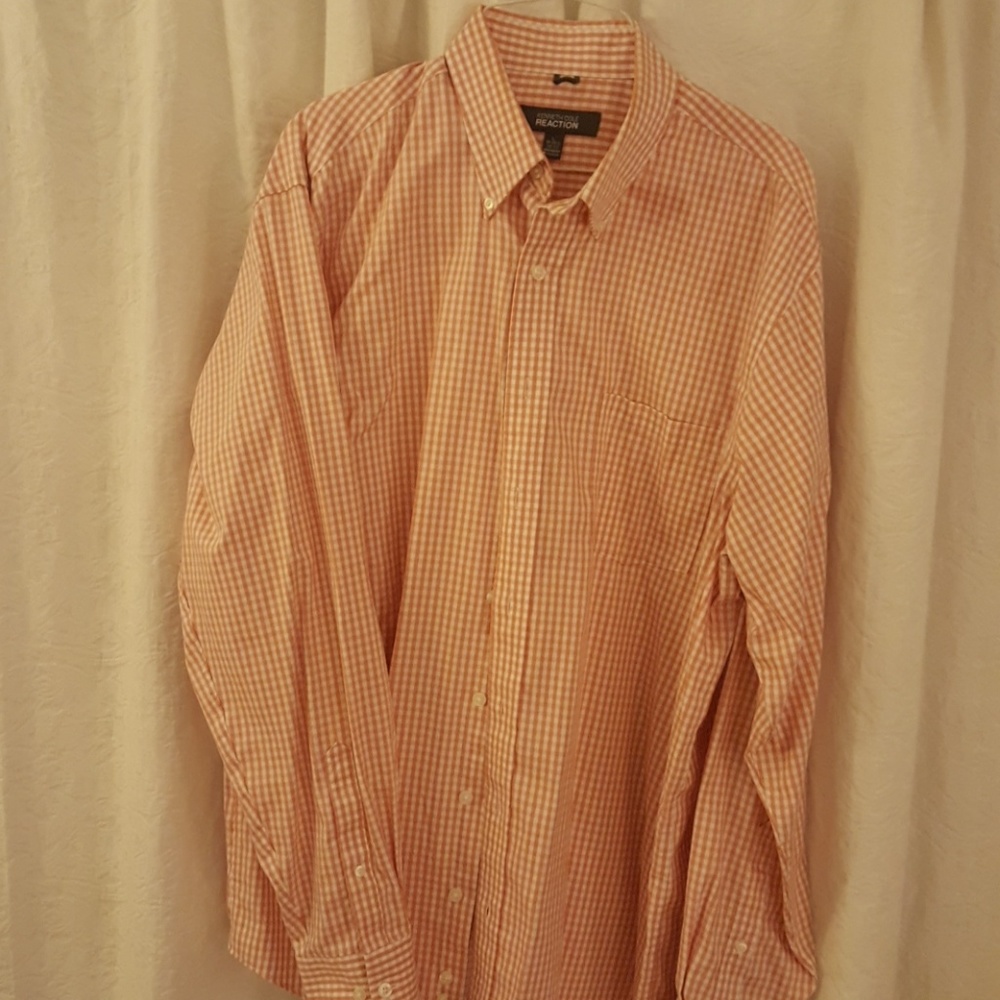 Kenneth Cole salmon and white