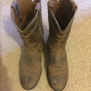 ARIAT Heritage Roper