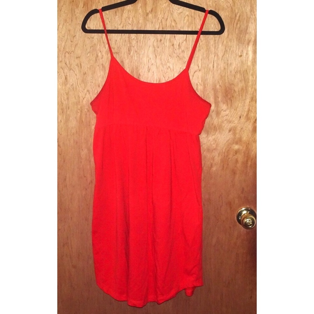 H&M Flattering Flowy Orange Sleeveless Dress