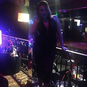 Meet your Posher, Dayana