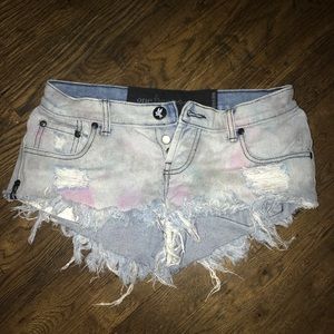 One teaspoon shorts with pink/black dye/ distress
