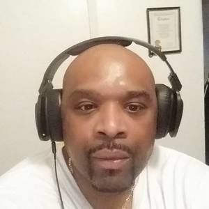 Meet your Posher, Erick