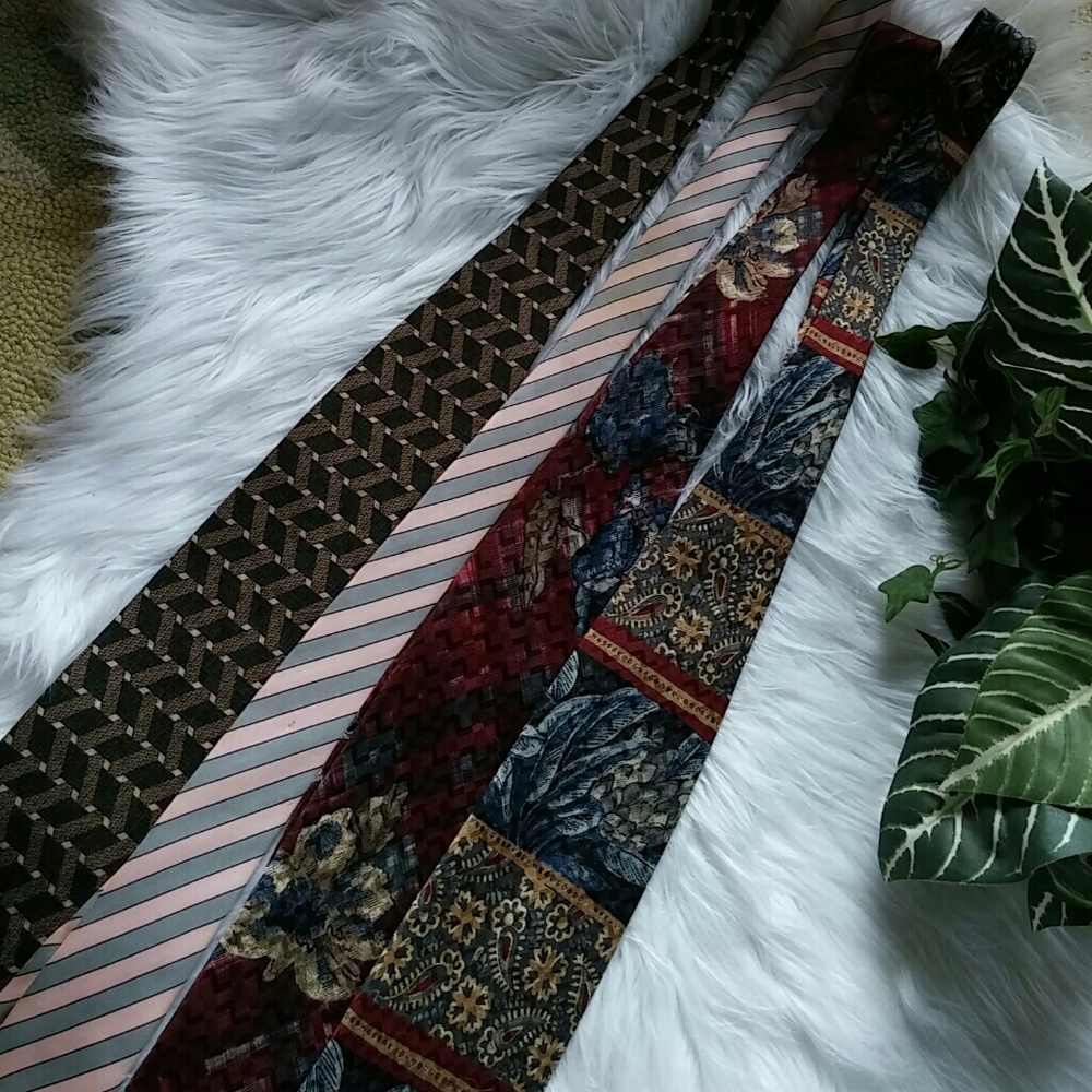 ❤Men's silk neckties lot of four - Picture 2 of 6