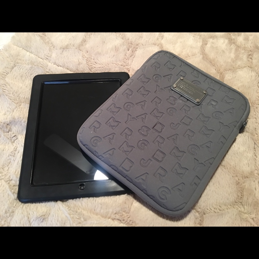 Marc Jacobs Grey Tablet Case