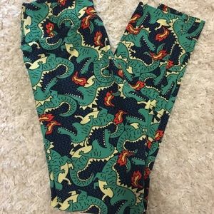 Lularoe Dragon Leggings!