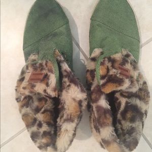 TOMS leopard print & lime green Shoes