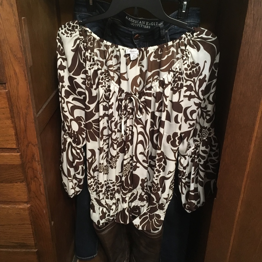 Dress Barn blouse size M