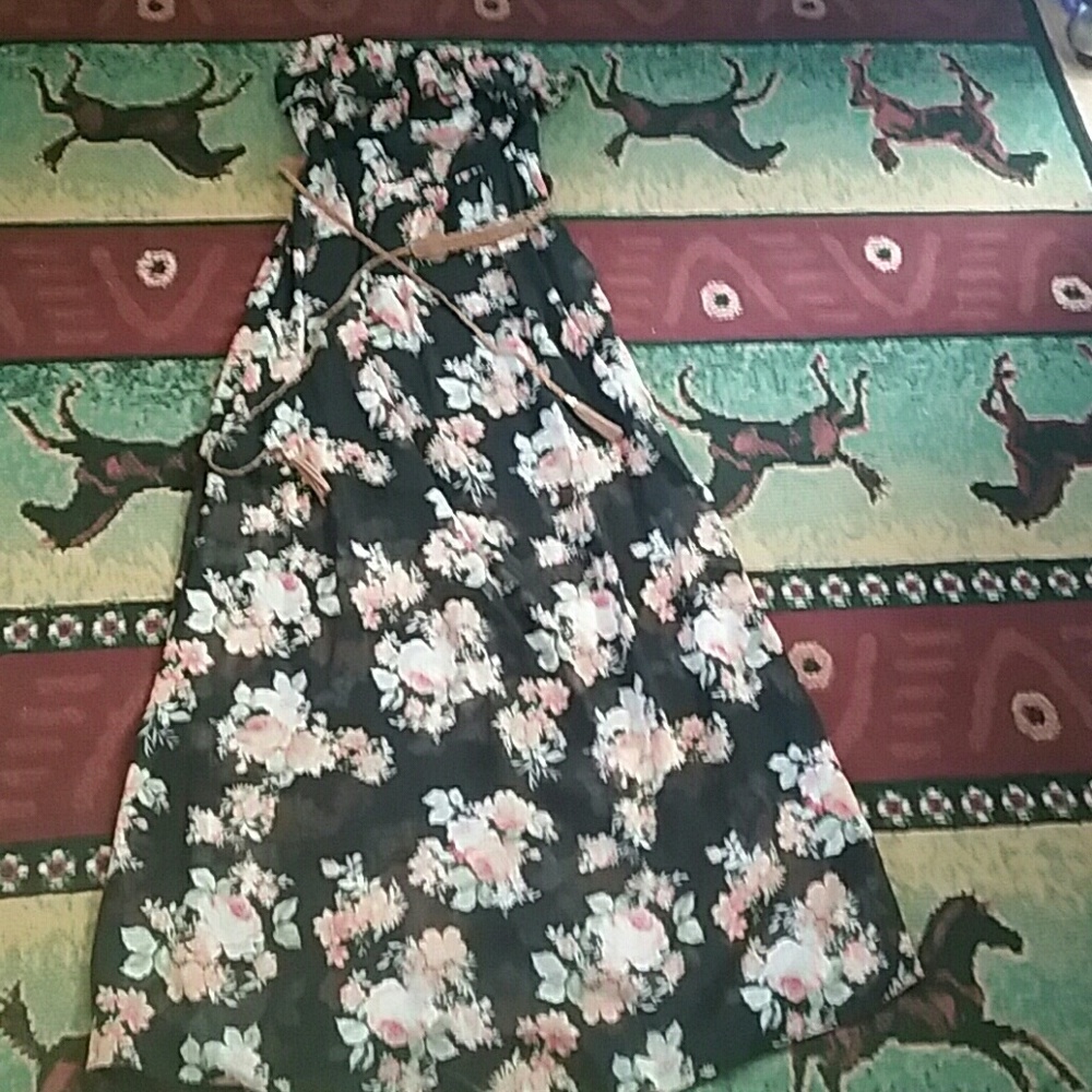 Strapless long dress