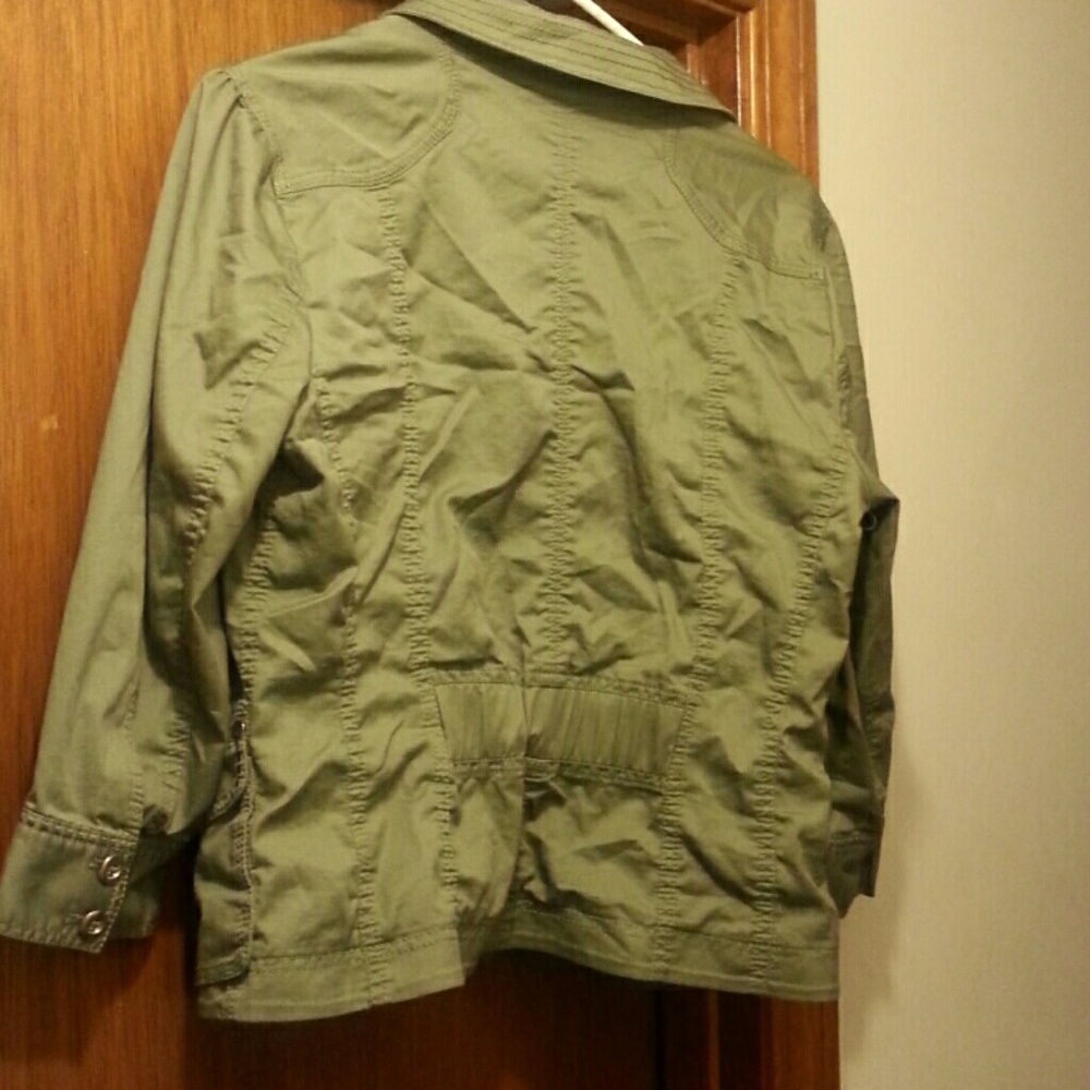 Jacket - Picture 5 of 5