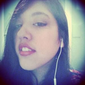 Meet your Posher, Eva