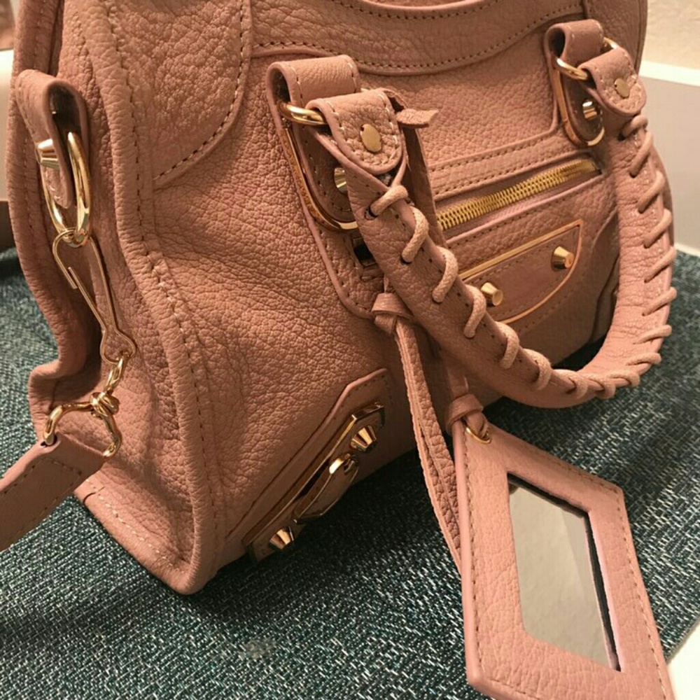 Beautiful Balenciga City Bag