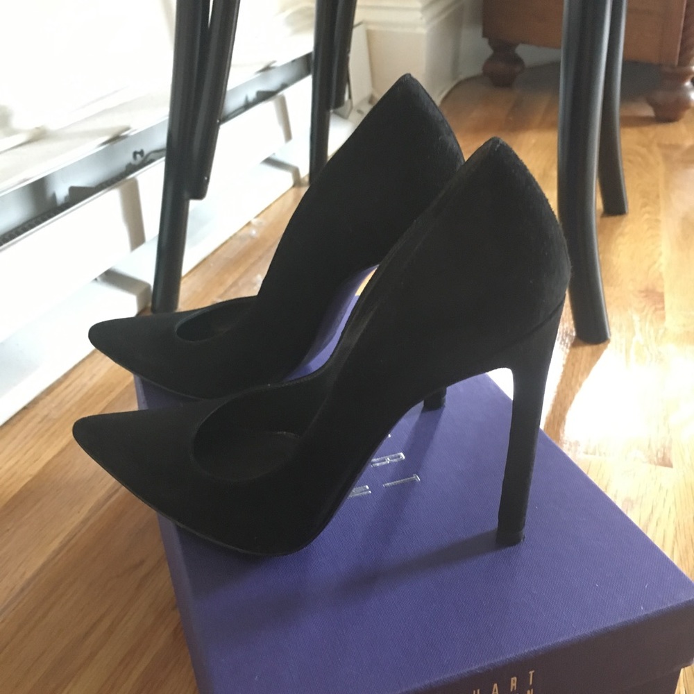 Stuart Weitzman The Legend Pump in black suede