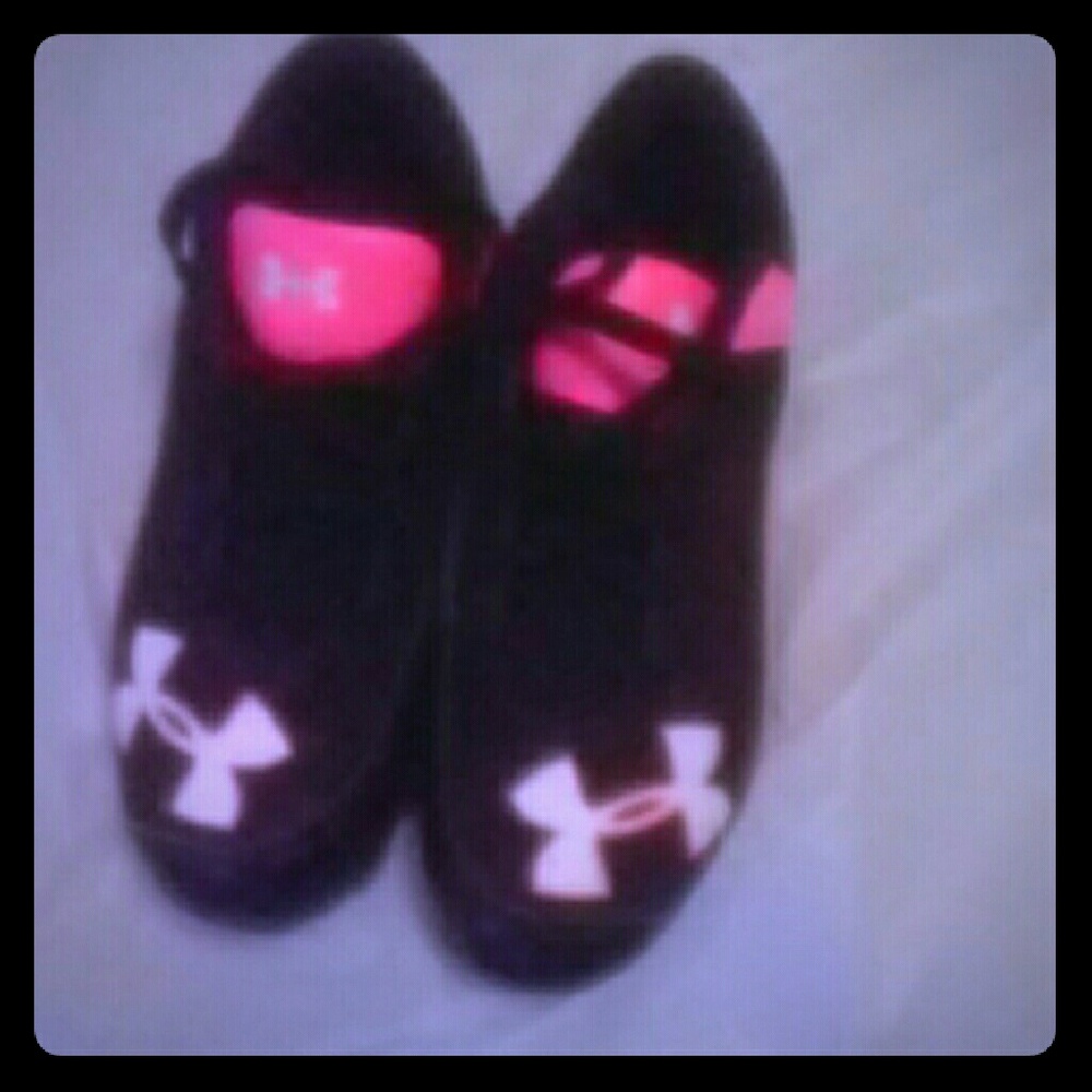 Pink and blck hinderamour