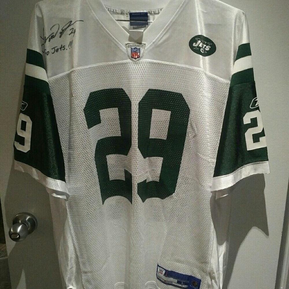 NY JETS OFFICIAL SIGNED JERSEY - Picture 1 of 4