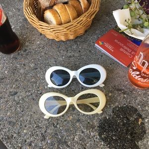 Kurt Cobain white shades