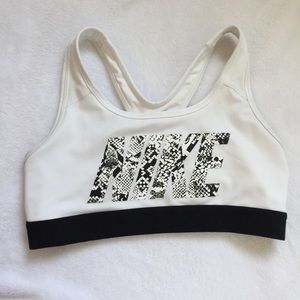 Nike Dri-Fit Sports Bra