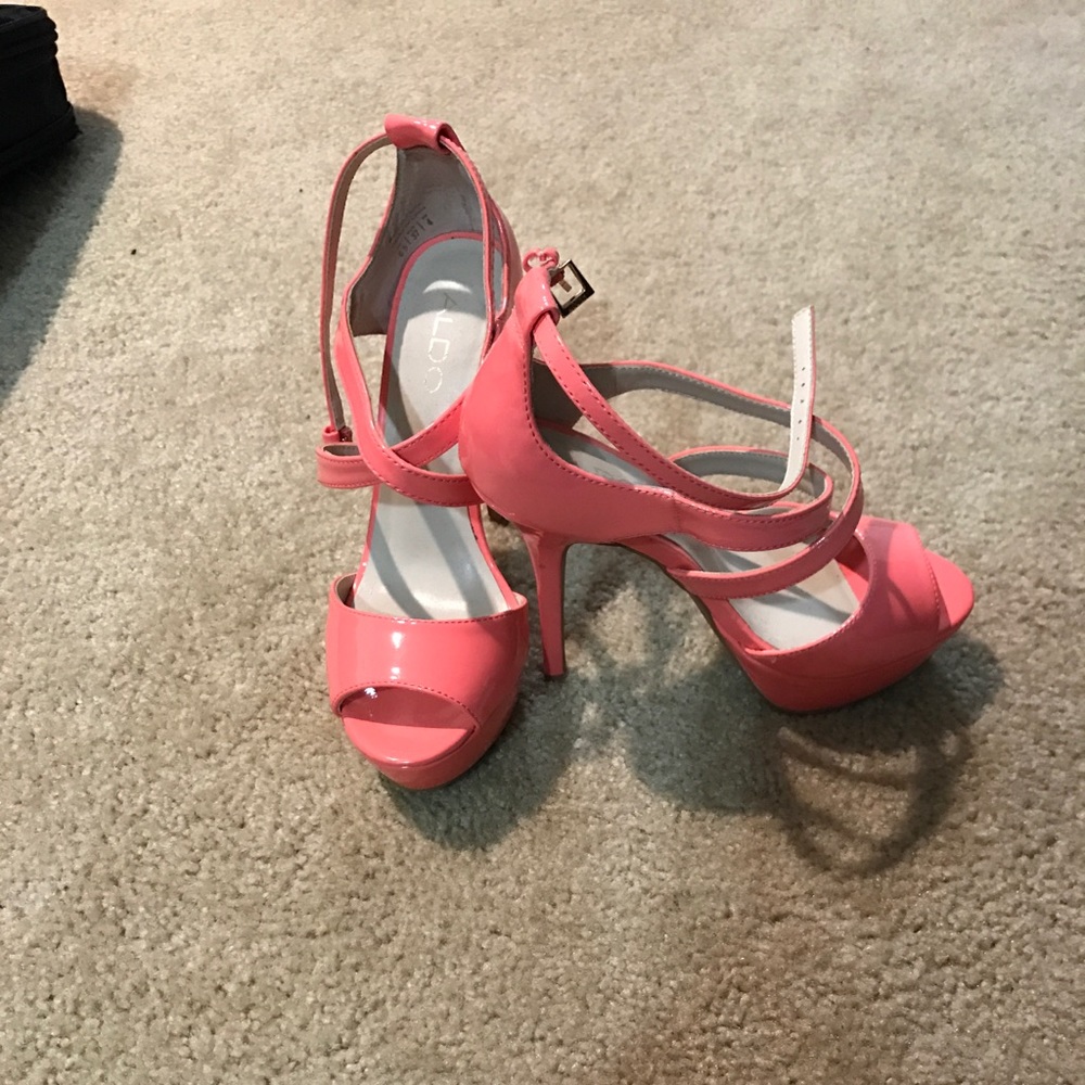 Peach Aldo pumps