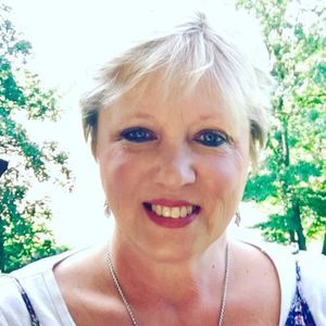 Meet your Posher, Heidi