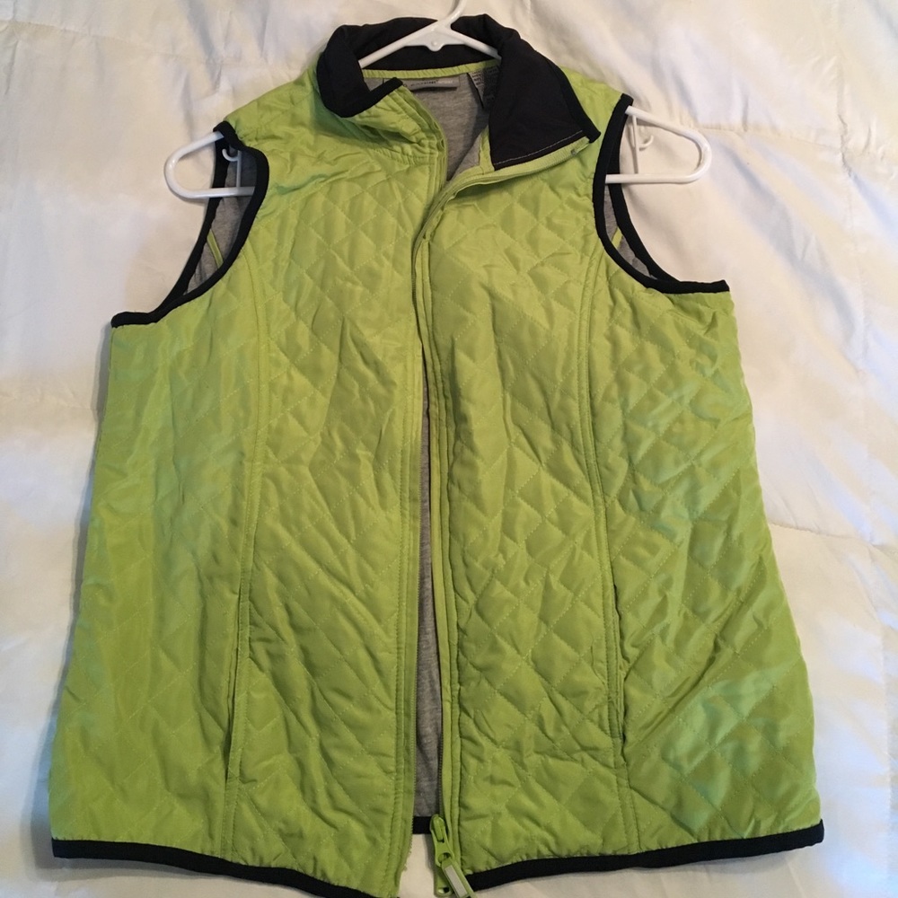 Sporty vest