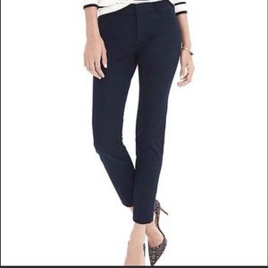 Banana Republic Sloan Fit Pant. Navy. Size 2
