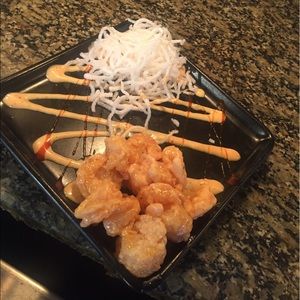 Meet your Posher, Shariff