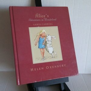 Alice in Wonderland/12 Chapters/207 Pages/Hardback