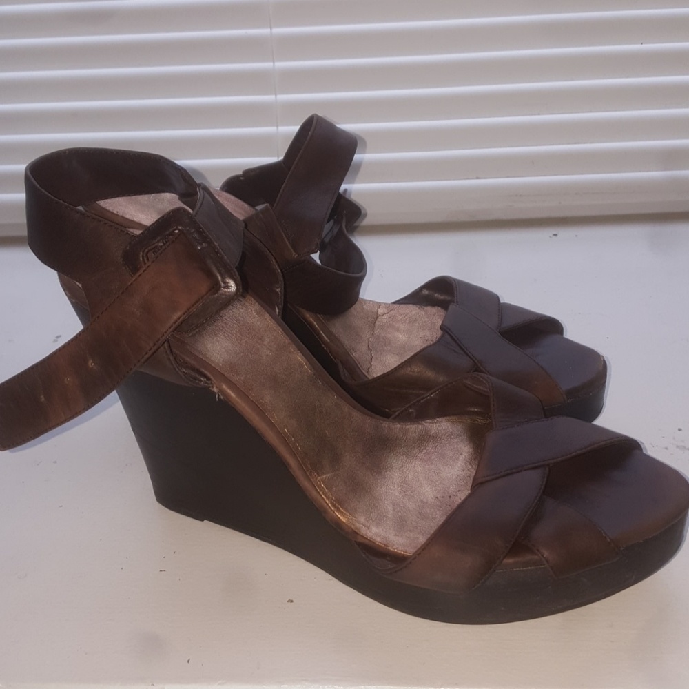Nine west wedge sandals. - Super Sexy