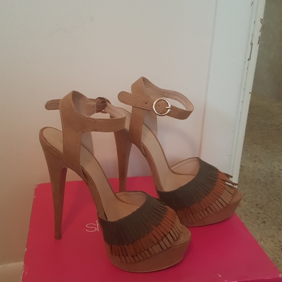 Camel High Heeled Sandals - Picture 1 of 3