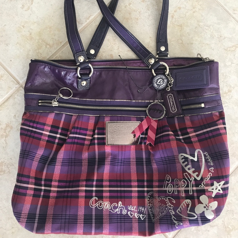 Coach, poppy collection purse