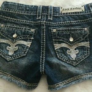 Rock Revival easy fit shorts