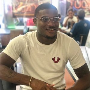 Meet your Posher, Taaron