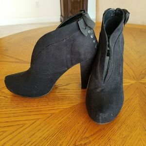 Guess Black Booties