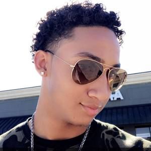 Meet your Posher, Austin