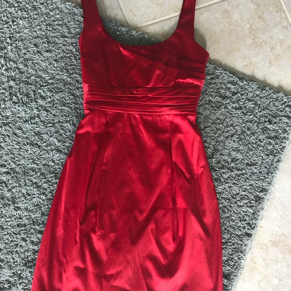 Size 9 red dress from Windsor. Only worn once