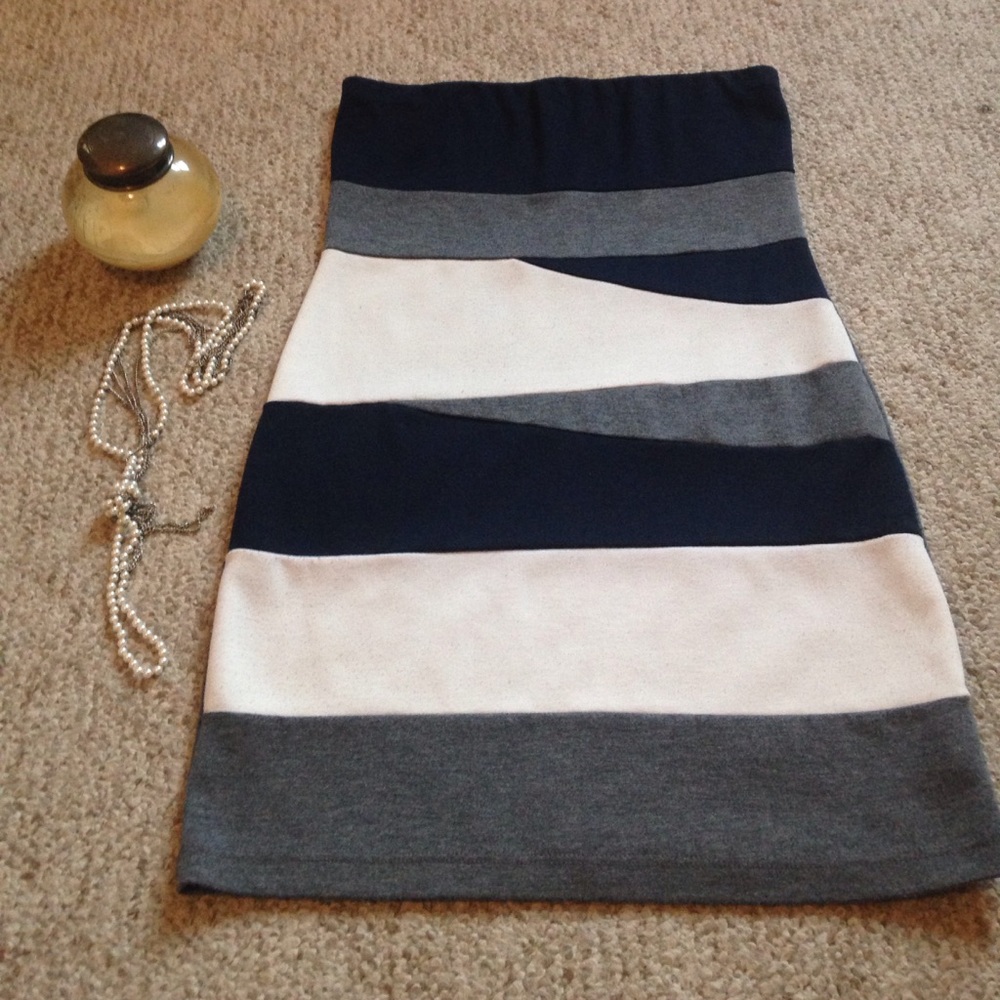 Forever 21 Strapless Dress Sz L