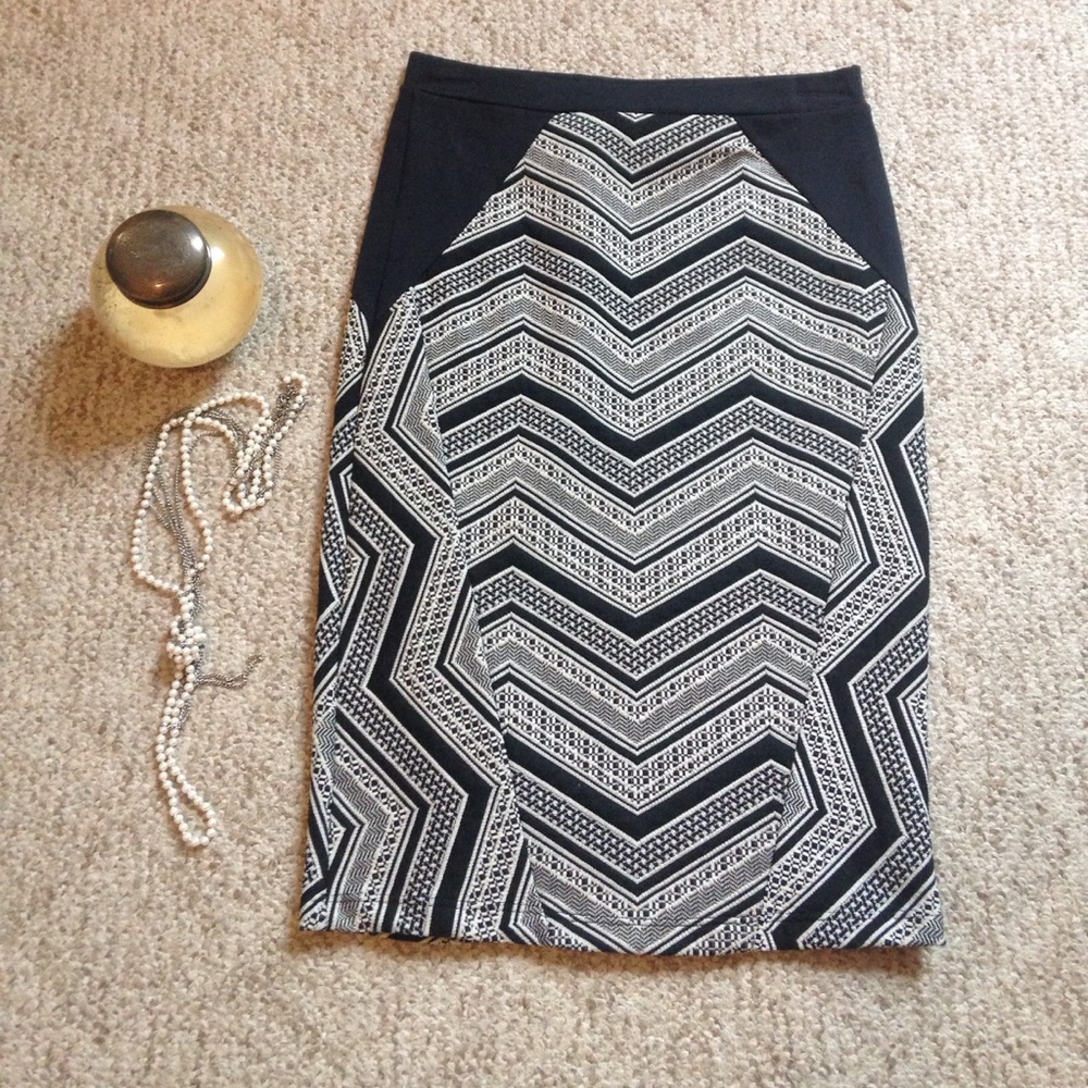 Willow & Clay High Waisted Stretchy Skirt Sz S