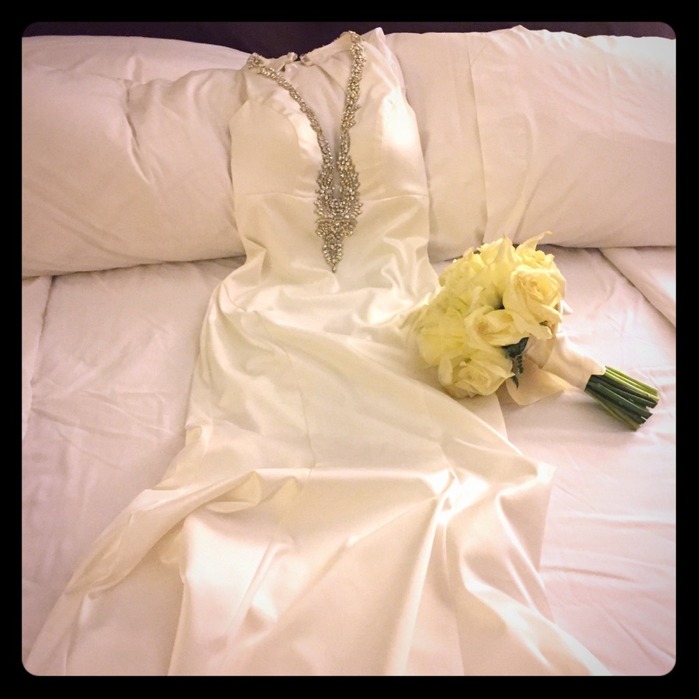Pnina Tornai	Wedding Dress