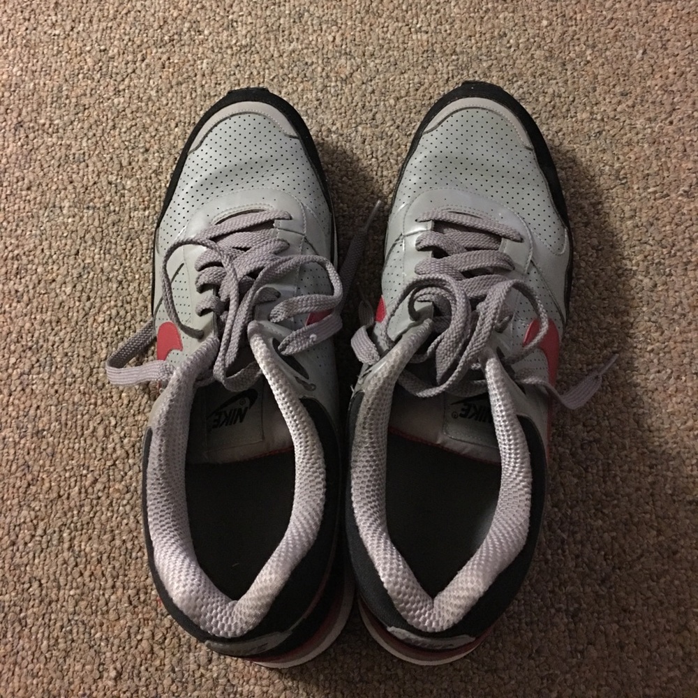 Nike shoes size 13