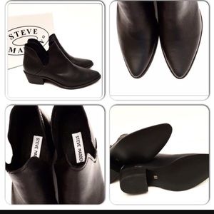 Black Leather Austin Ankle Boots by Steve Madden