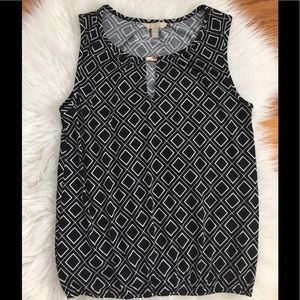 Banana Republic sleeveless black & white top