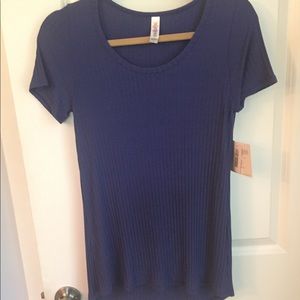 Lularoe blue classic tee sz small