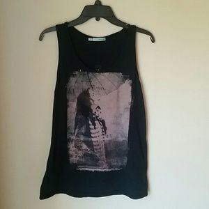 Black graphic tank