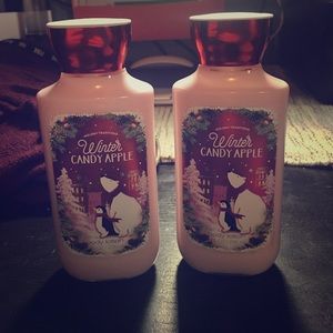 😘 2 B&BW lotions😘