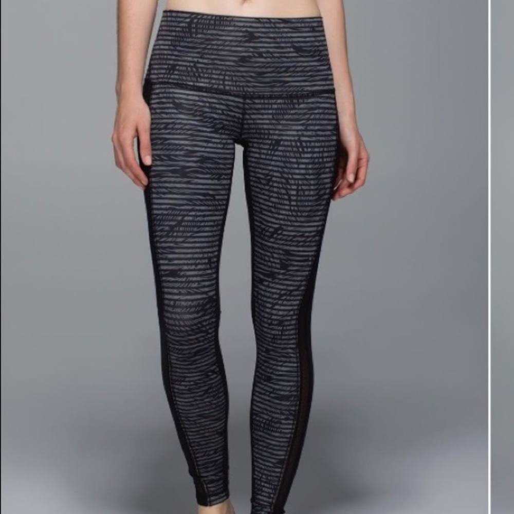 Lululemon Wunder Under Pant *Luxtreme (Roll Down) - Picture 2 of 5