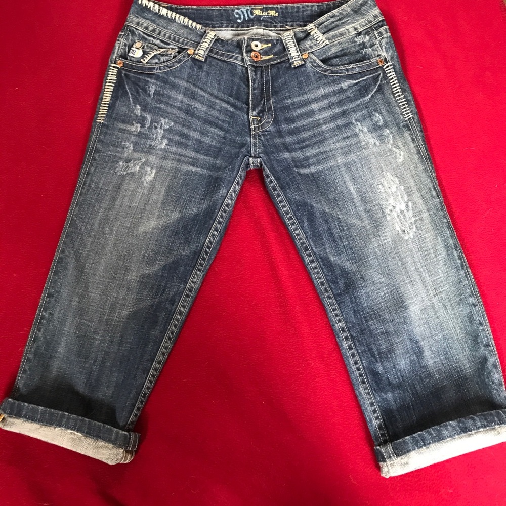 Women's Miss me capris