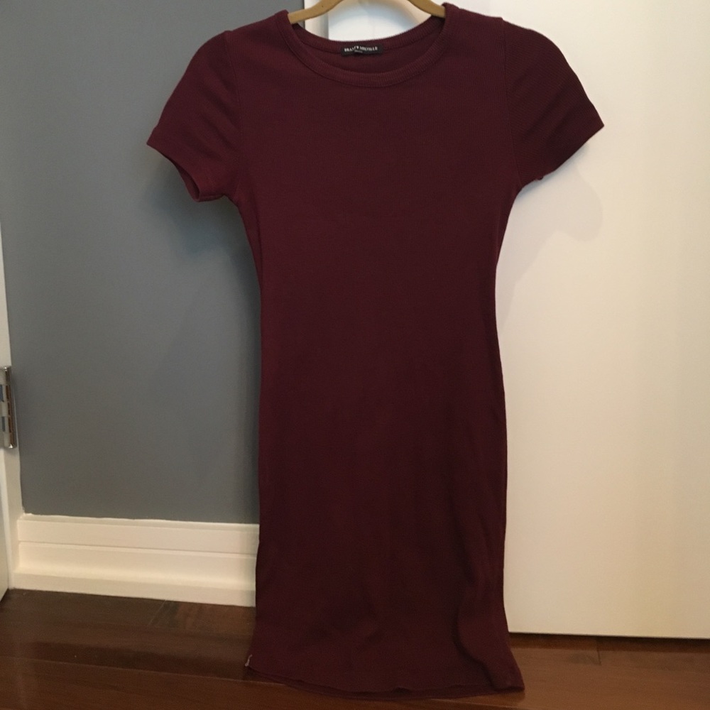 Brandy Melville maroon t shirt dress